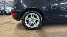 Ford Fiesta 1.0 EcoBoost Zetec 5dr Petrol Hatchback